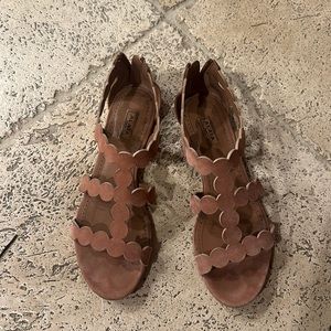 Alaia sandals